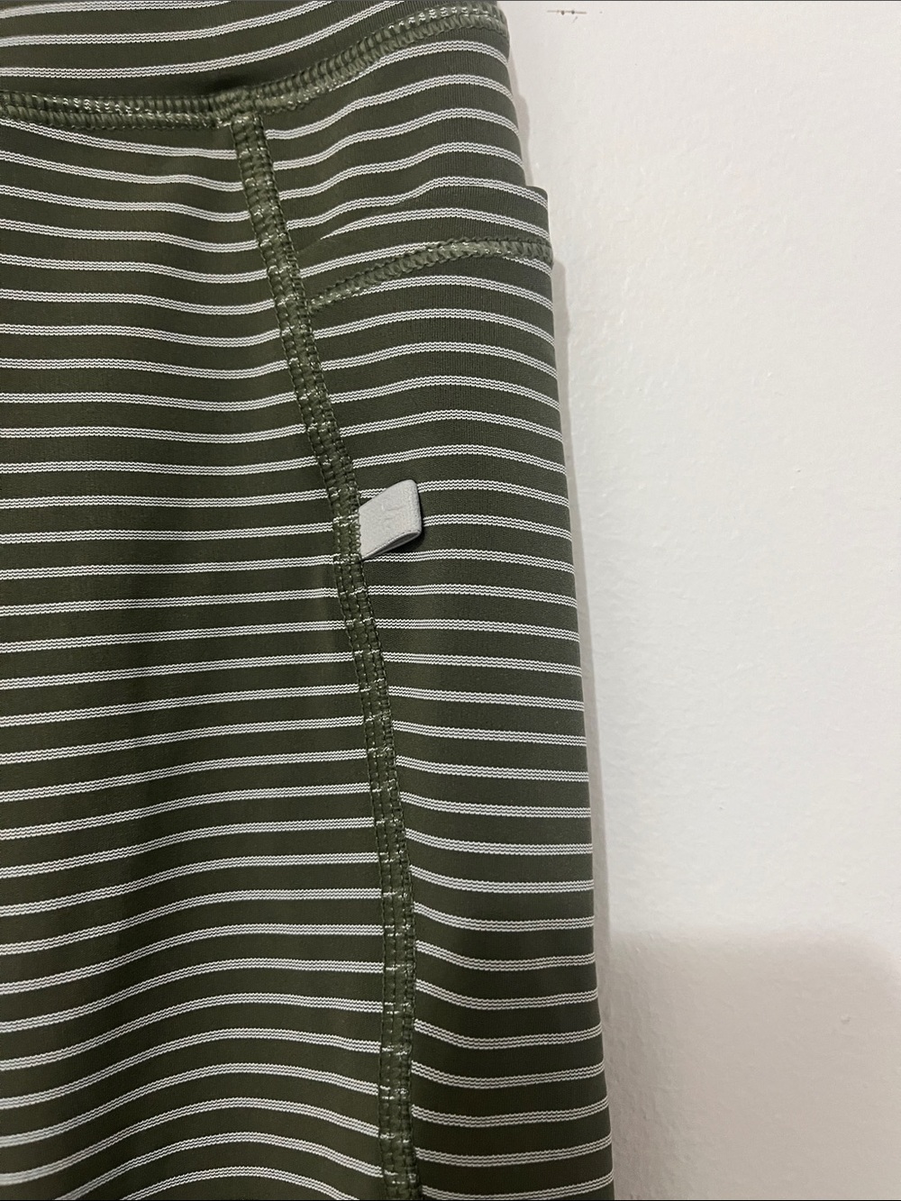 Halara Olive green Striped Drawstring Leggings - Picture 3 of 4